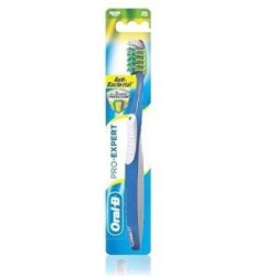 ORAL-B BROSSE PRO-EXPERT ANTI BACTERIEN MEDIUM